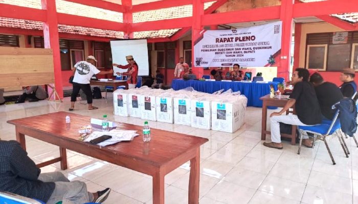 Pilkada 2024 di Kecamatan Sapeken Selesai dengan Lancar, Rekapitulasi Suara Berhasil Dilaksanakan